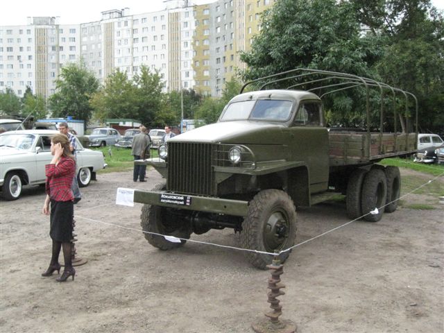 Studebaker US-6   -6 1943      -    4  2011     